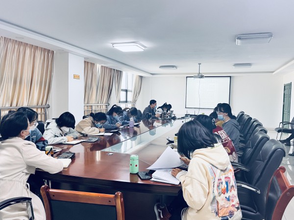 甘肅建投新能源公司  組織開展財(cái)務(wù)人員專業(yè)知識(shí)培訓(xùn)